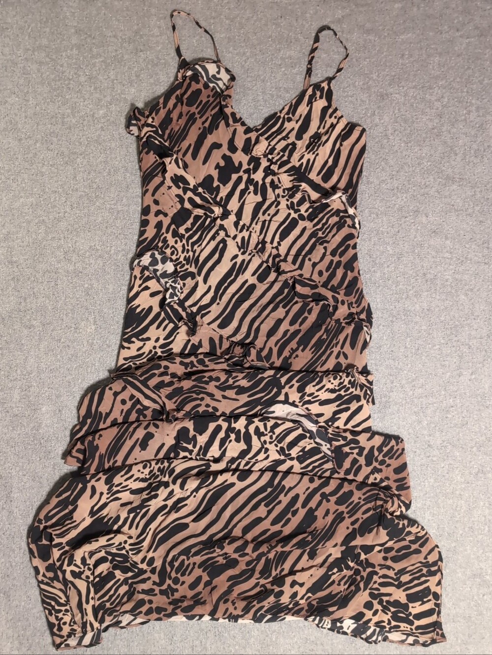 GOOD AMERICAN Animal Print Ruffle Tiered Maxi Dress Womens Small Tiger Zebra Sli